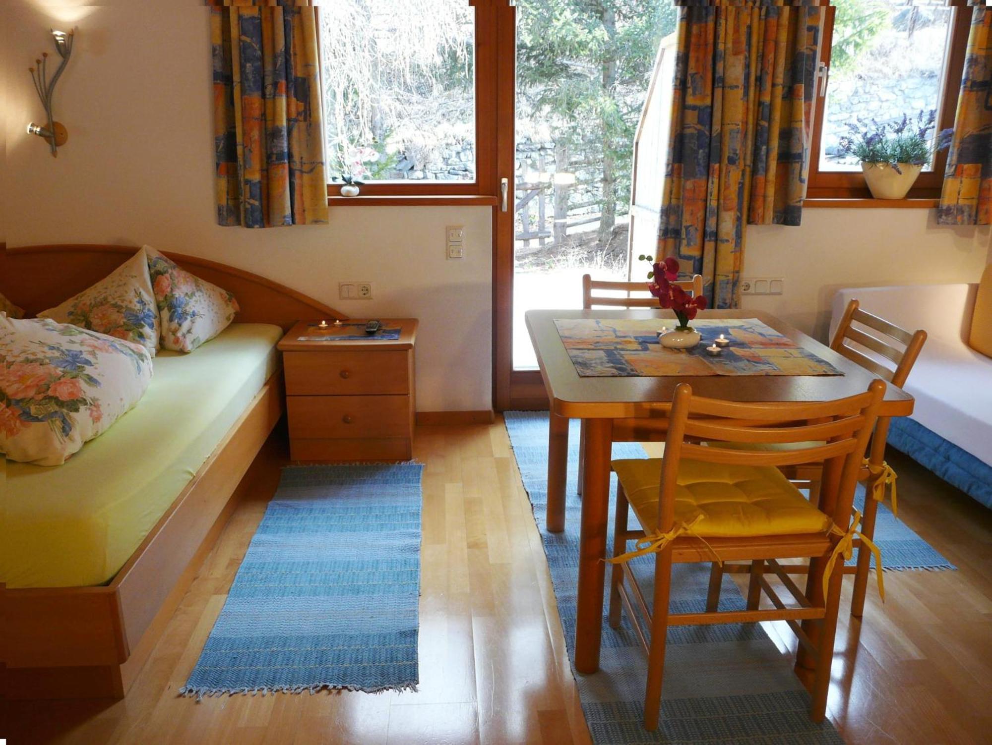 B & B Apartments Ortlerblick Sluderno Camera foto